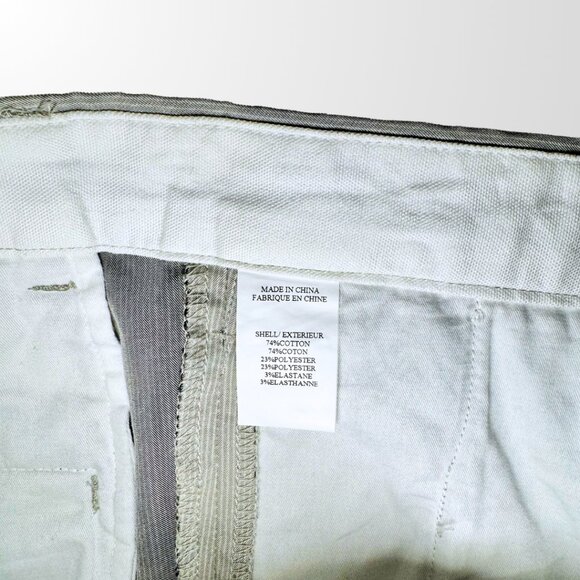 Theory Men's Pinstripe Flat Front Shorts in Beige - 33 - Picture 7 of 15